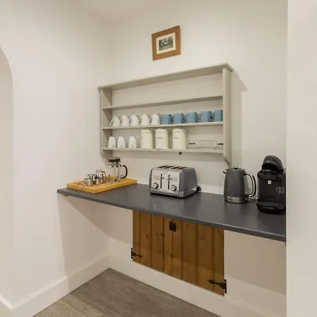 Host & - Spittal Farm