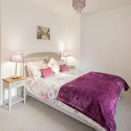 Сasa de vacaciones Host & - Spittal Farm